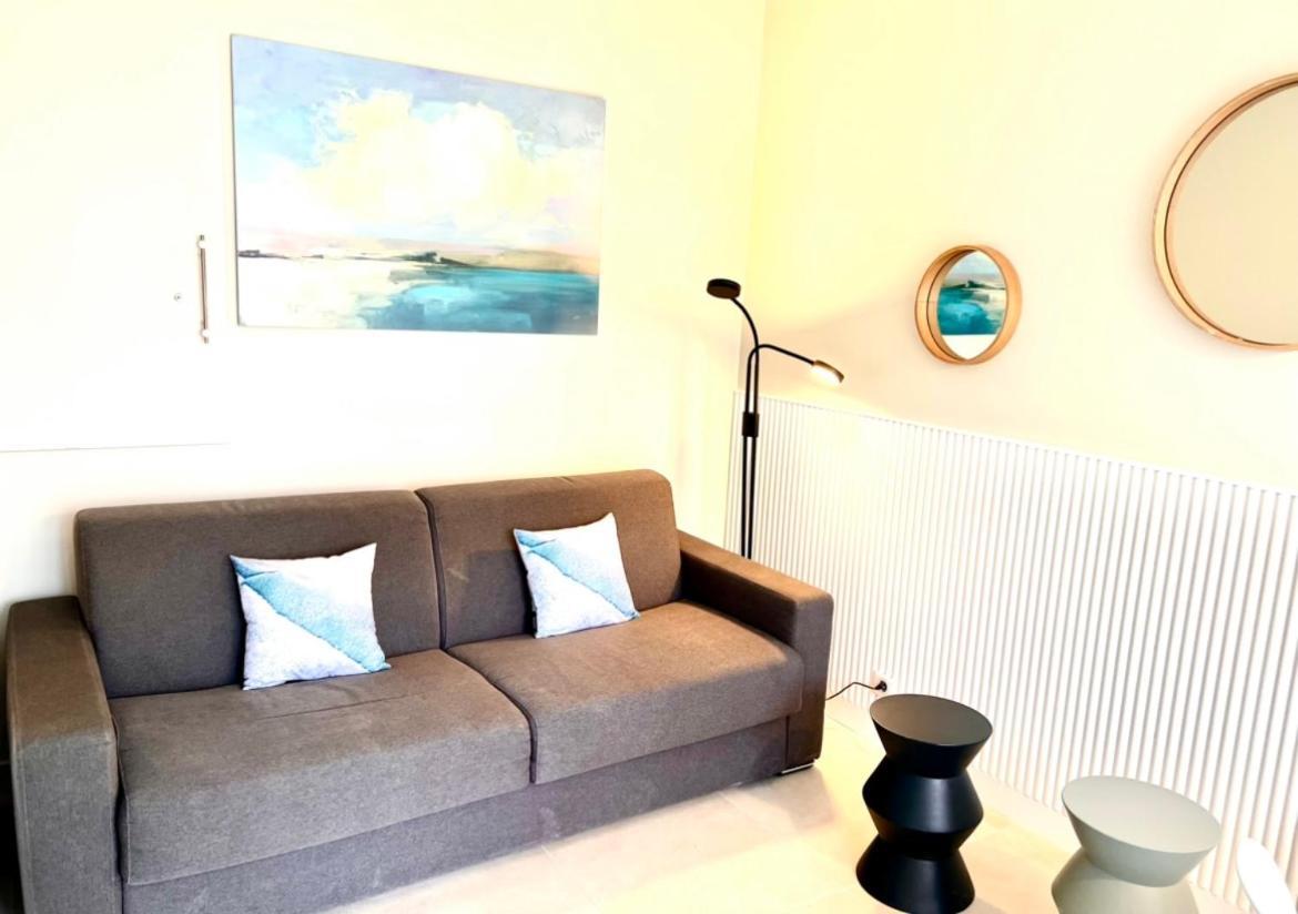 Dante Riviera Apartment